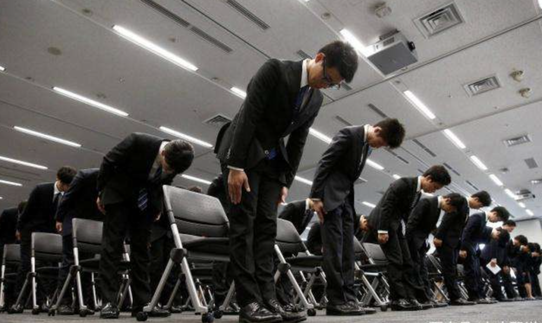 疫情下欧洲900万人失业,这世上没有铁饭碗。