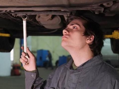 汽车首保、小保、大保到底有啥区别？老销售提醒：弄懂不吃亏