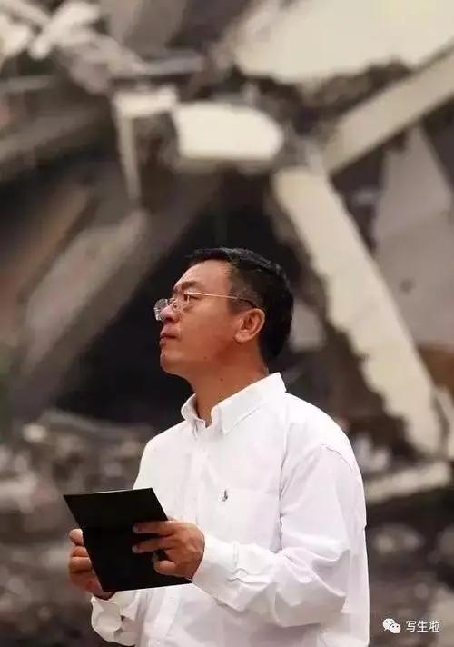 中国新学院绘画代表油画家综述与比较分析