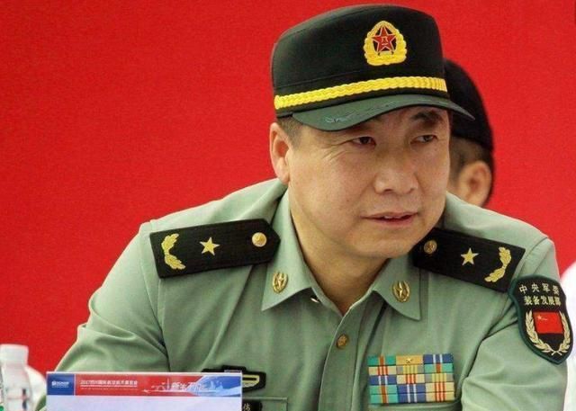 17年了,杨利伟为何没再上天?原因不仅让人感动,更让人敬佩
