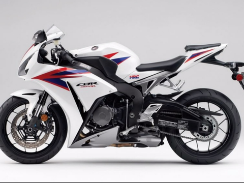 不务正业？到底什么才是这些车厂的正业？