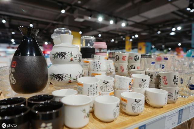 йĻƾ߷չ6׶ Ӣ۵ͱȨıǨ