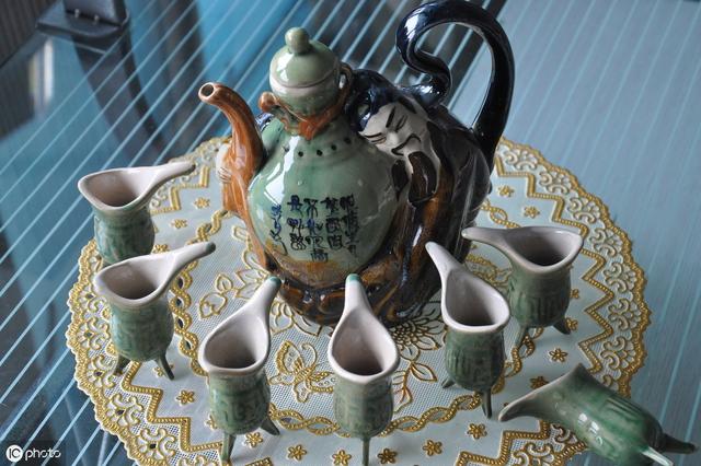 йĻƾ߷չ6׶ Ӣ۵ͱȨıǨ