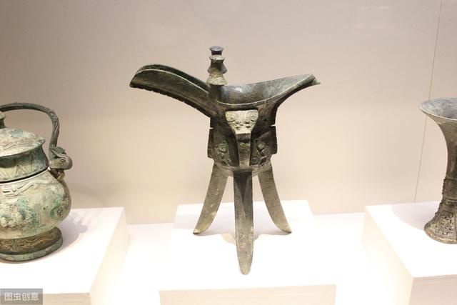 йĻƾ߷չ6׶ Ӣ۵ͱȨıǨ