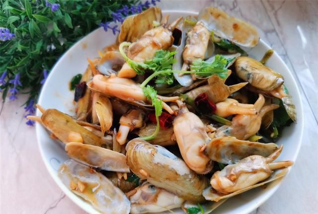 分享6道常见贝类海鲜的做法,学会了不用去饭店吃了,自己在家做