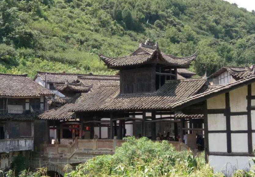 《西游记》曾经在此拍摄过2集外景,青林口古建筑群成"国宝"