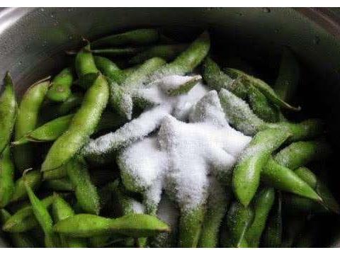 如何做水煮毛豆好吃 7300-ivwfwmn5160628.jpg