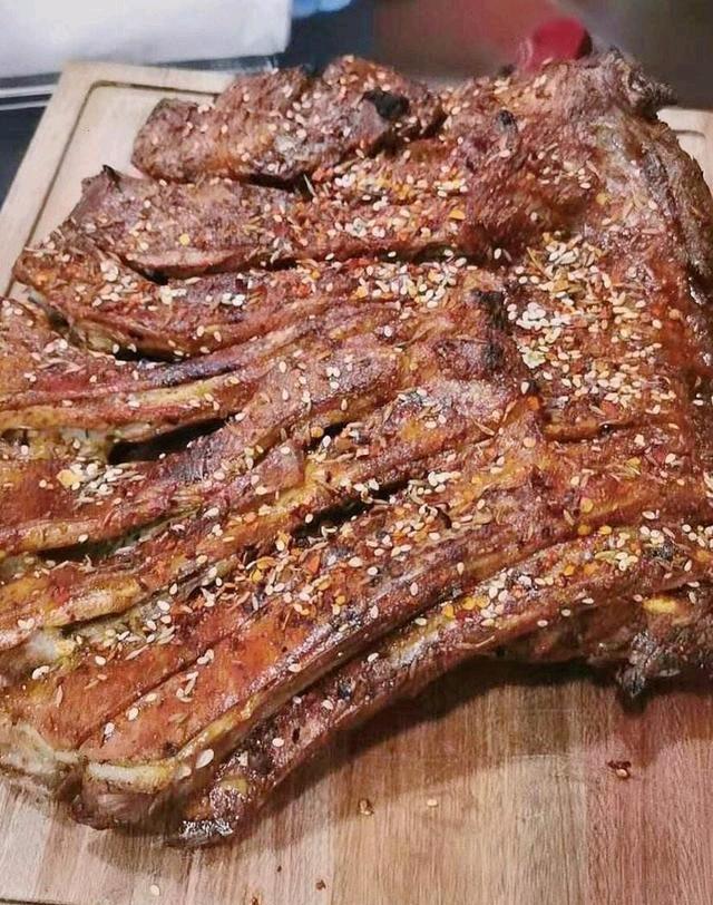 大自然的风味,蒙古特色烤羊排,两种制作配方,总有一款
