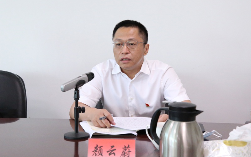 颜云蔚同志任厦门市人社局党组书记 李宗泽同志任市人社局局长