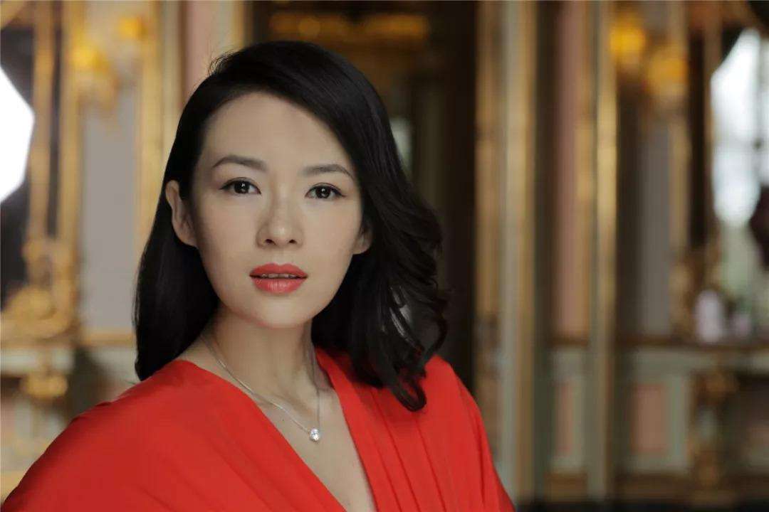 章子怡发文否认怀孕,原来新成员另有其人