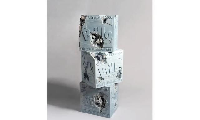 RR · ART|天生色弱的他,为何被誉为“下一个 Kaws”?