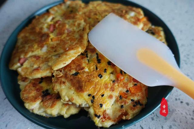 豆腐蔬菜饼,口感独特,营养成分丰富,一家老小都爱吃