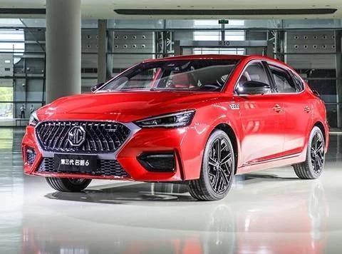 名爵轿跑上市，搭载2.0T混动系统，百公里提速只要6秒