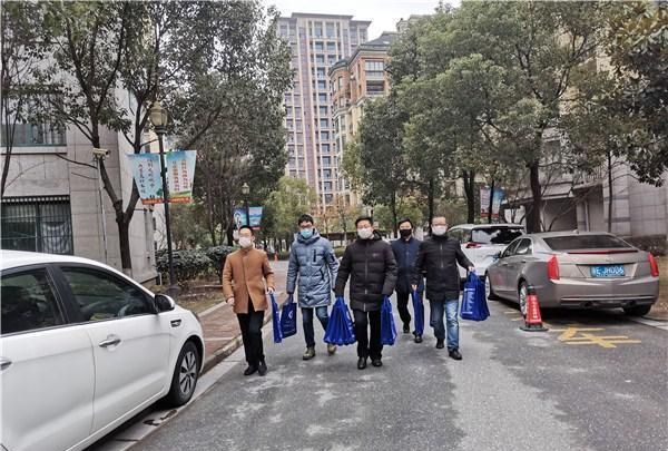 有人说挂职就是“喝茶看报纸式镀金”,做到3点,让你脱颖而出