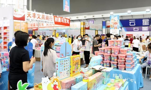 博士爱抗菌粘土惊艳亮相第四届中国文化用品博览会