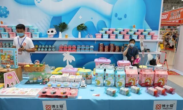 博士爱抗菌粘土惊艳亮相第四届中国文化用品博览会