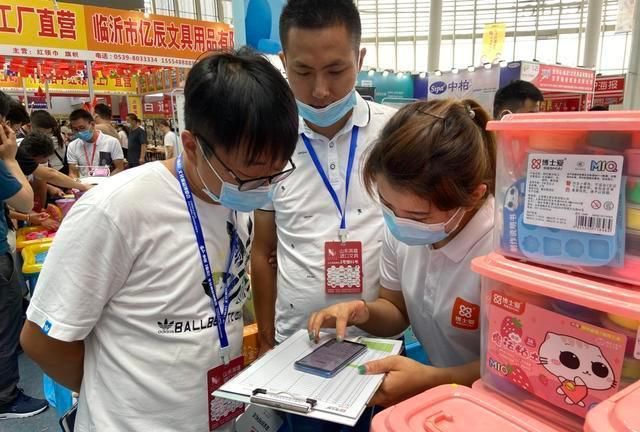 博士爱抗菌粘土惊艳亮相第四届中国文化用品博览会