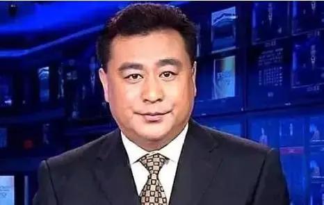 孤独的张宏民,59岁未婚?离开《新闻联播》后,他现在怎么样了