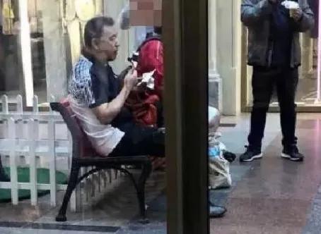 孤独的张宏民,59岁未婚?离开《新闻联播》后,他现在怎么样了