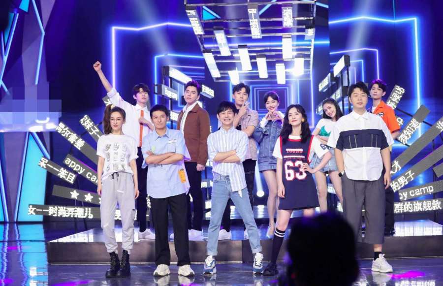 仝卓离开后阵容再变?何炅晒图做宣传,熟悉的他又回来了