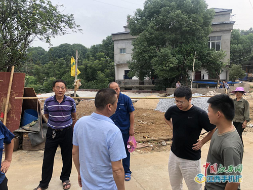 城门街道:加强督促 全力推进新农村建设(图)