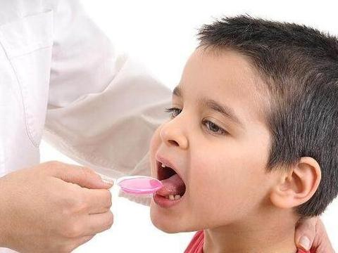 夏季小儿过敏性咳嗽易反复发作！提醒：及早治疗和正确预防很重要