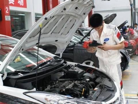 汽车跑5万公里，必须更换的三个零件，不换就等于“毁车”