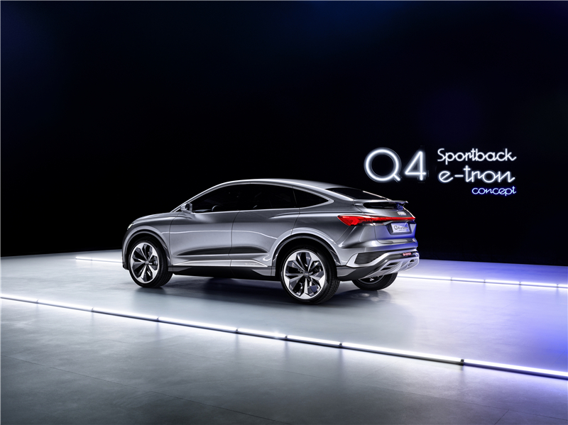 奥迪Q4 Sportback e-tron概念车首秀 WLTP续航450km