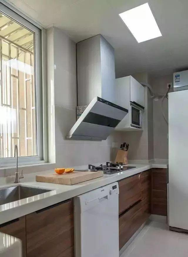 97平三房,一进门把人迷住!全屋只刷墙漆不造型就很漂亮了