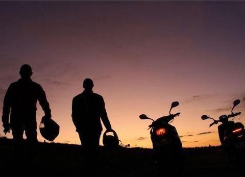 长时间不骑的电喷摩托车停放需要注意什么？关注这四条！