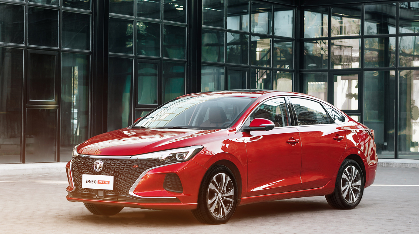 颜值+科技+便宜!适合应届生的“小鲜肉”|导购