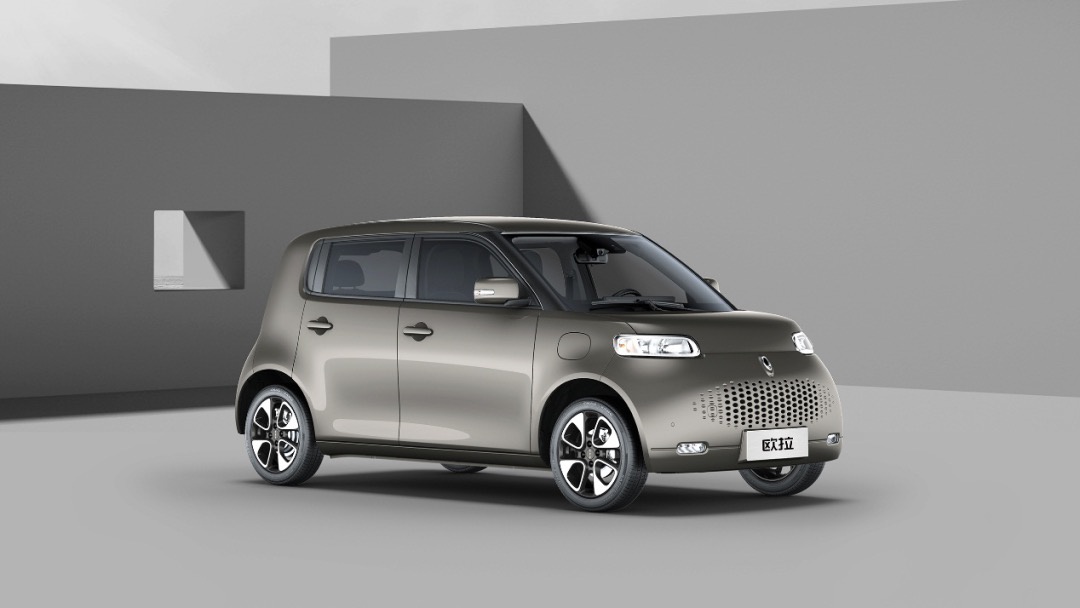 颜值+科技+便宜!适合应届生的“小鲜肉”|导购