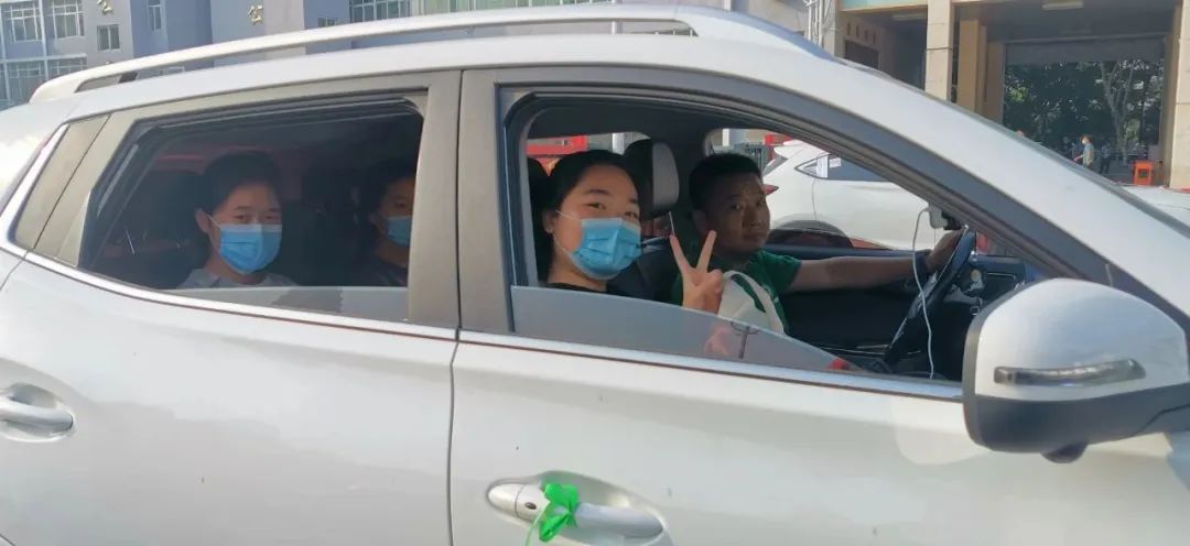 顺风车怎么接多个乘客 1674-iwasyek0875037.jpg