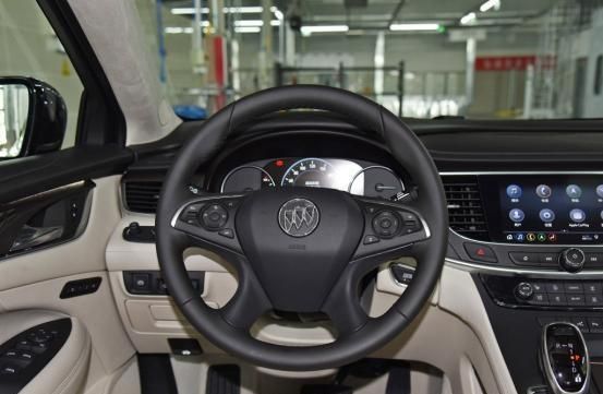车长超迈腾,内饰媲美BBA,顶配落地28万,这辆“高档车”真憋屈