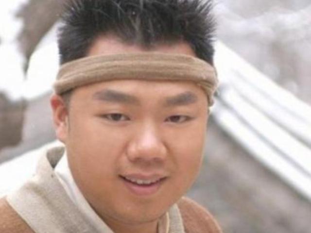 “李大嘴”姜超:曾住6平破房,相亲19次皆未果,今靠王胖子翻红