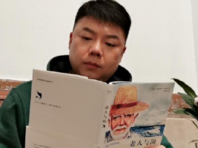 “李大嘴”姜超:曾住6平破房,相亲19次皆未果,今靠王胖子翻红