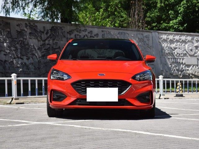 福特“以价换量”,1.5T+8AT,11.88万,有它不屑看思域
