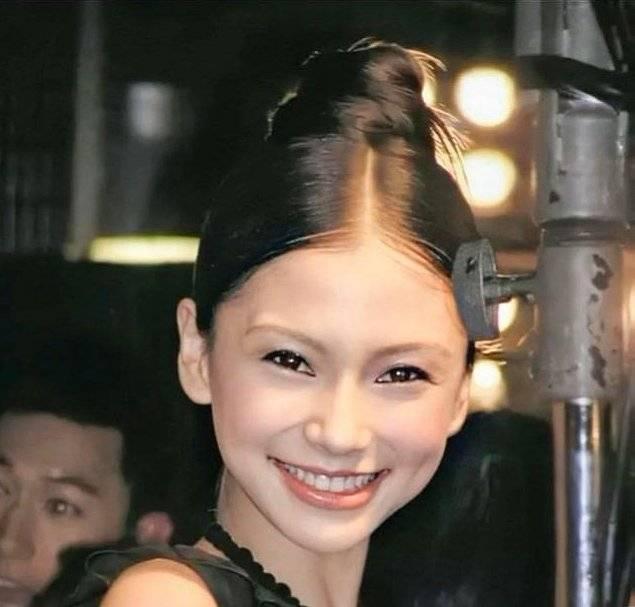 Angelababy早年ins照片,angelababyins照片 angelababy旧照片传出,证明她真的没整容
