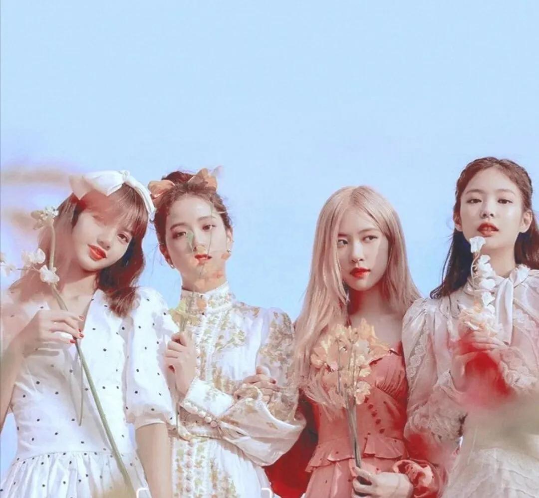 Blackpink团照,blackpink团照演唱会 blackpink jennie回归又划水,黑子们良心不会痛吗?