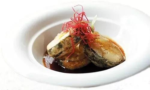 美食严选:蛤蜊蒸蛋,甜辣对虾,宫保牛筋,和风素鱼