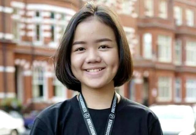 女孩4岁上网学化妆,12岁生日买130万宝马庆生:兴趣是最好的老师