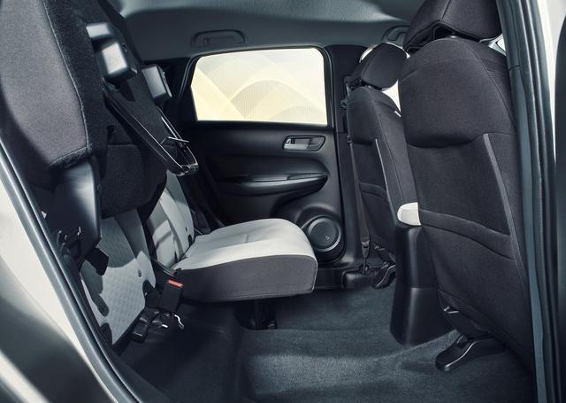 红旗H9、全新路虎卫士领衔,2020成都车展抢先看(上)