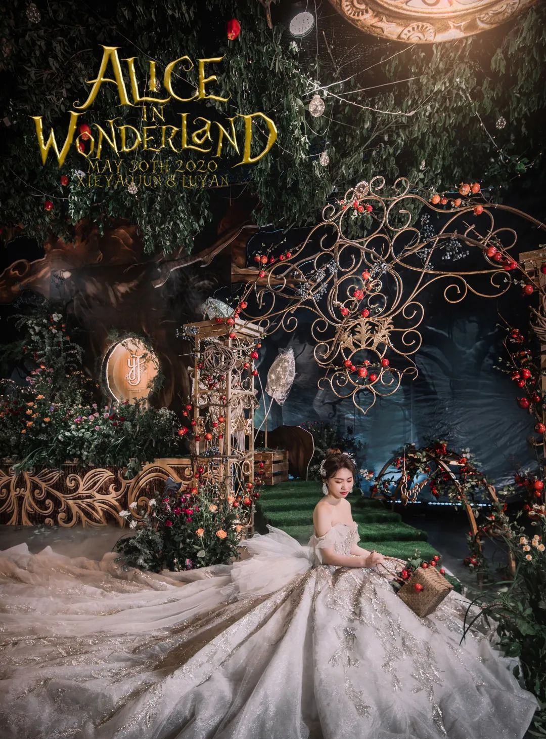 爱丽丝梦游仙境的奇幻婚礼，充满魔法的奇妙现场