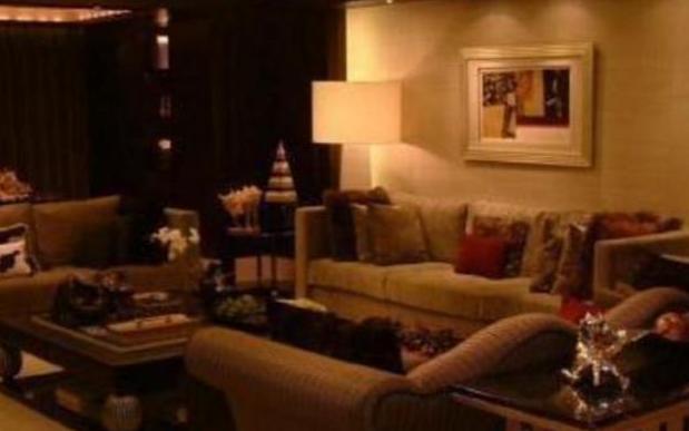 成龙为房祖名购置的北京豪宅,价值4000万,内部装修颇为奢华