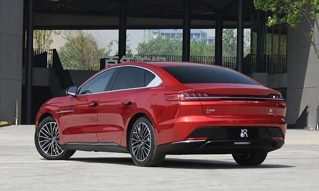 比亚迪纯电动车"汉"正式上市 补贴后售价21.98-27.95万元