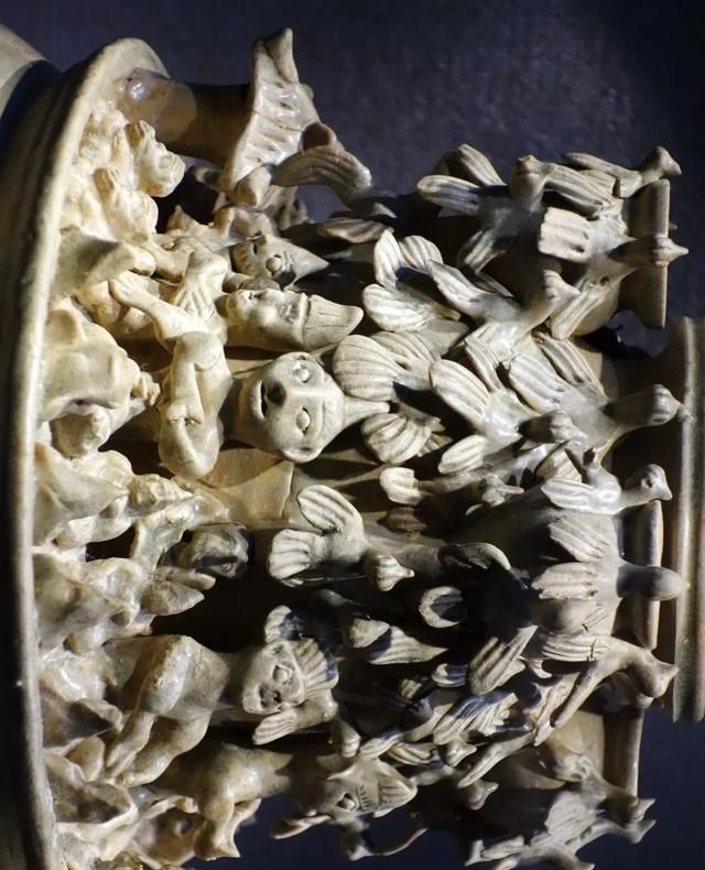 有三国青釉堆塑谷仓罐:《寻陶问瓷:深博历代陶瓷藏品展》之二