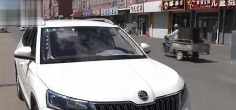 五年十次免费保养，第二次收费？店主：我们没办法