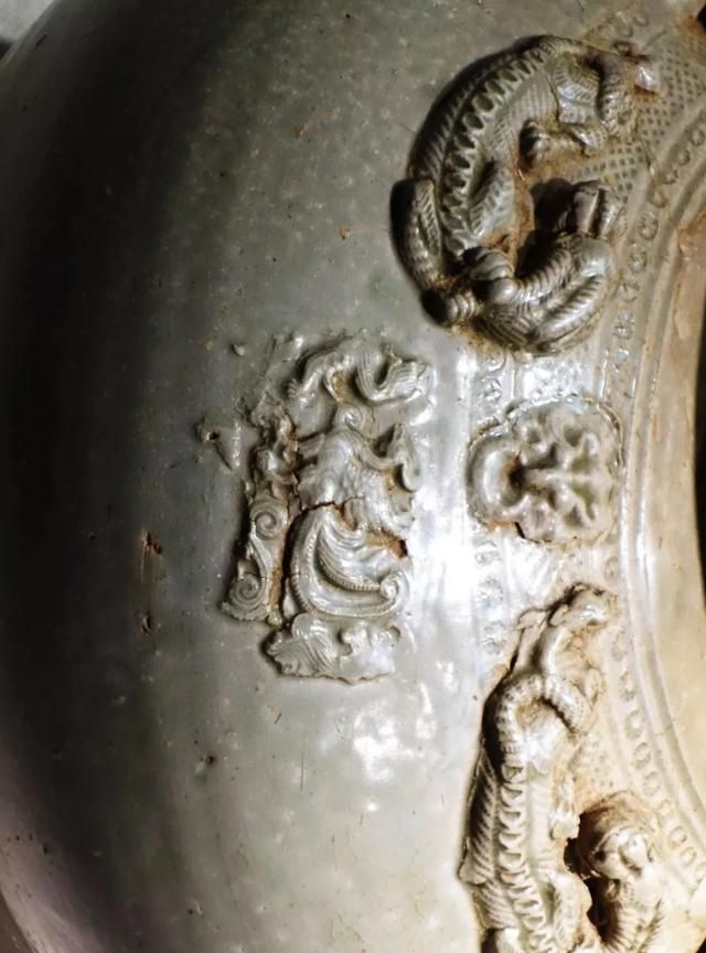 有三国青釉堆塑谷仓罐:《寻陶问瓷:深博历代陶瓷藏品展》之二