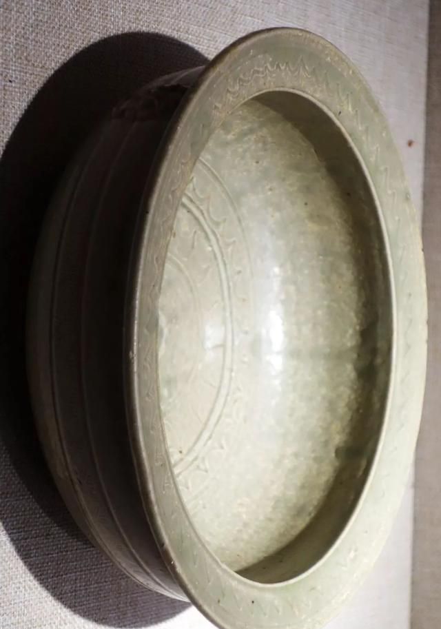 有三国青釉堆塑谷仓罐:《寻陶问瓷:深博历代陶瓷藏品展》之二
