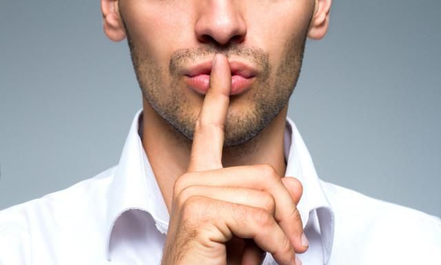 新人工资为何比我还高1000，领导我不服！别人问你工资如何回答？